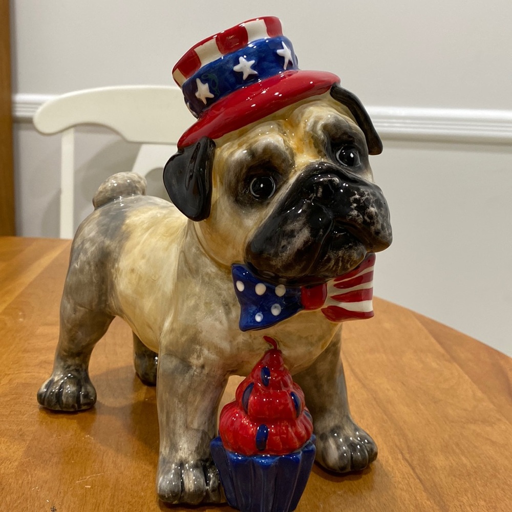 NWOT. Blue Sky, 4th of July bulldog figurine. - Picture 2 of 8
